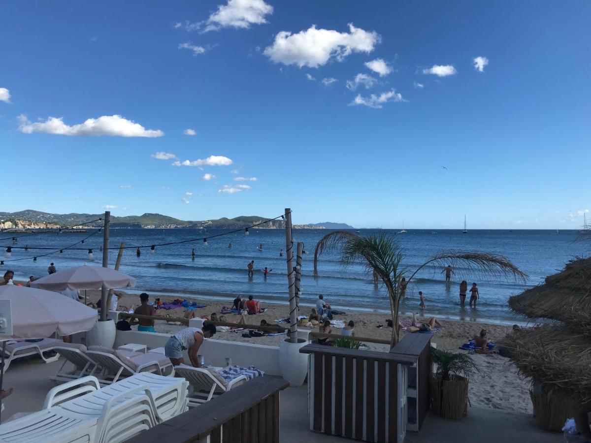 Blue Summer Vibes Appartment For 4P, Ac, Parking, Beachfront, Spa Access -5 Ла-Сьота Экстерьер фото